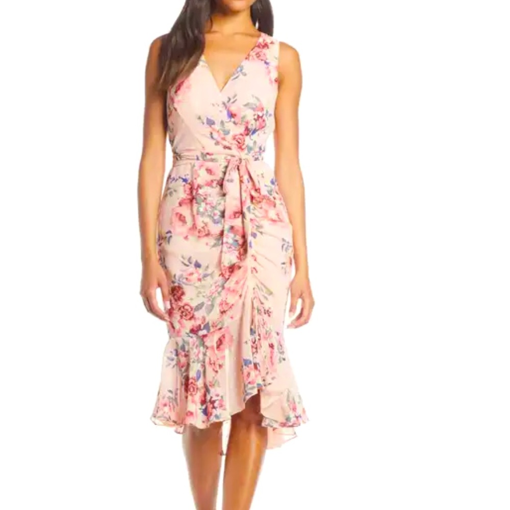 Eliza J Pink Floral Dress Size 4 Regular EUC no tags worn once for 2 hour event
